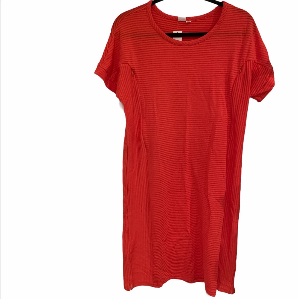 NWT GAP Maternity Nursing Zip Dress